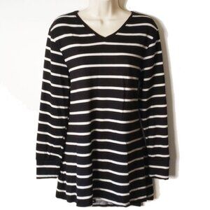 LuLaRoe Elizabeth Tunic M Black White Striped V-Neck Long Sleeve Flare  50off3